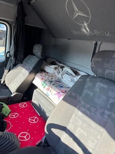 Mercedes Axor 1840 2008, 985,000 km - 12.0 l - Beyləqan