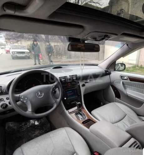Mercedes C 240 2001, 321,000 km - 2.6 l - Bakı
