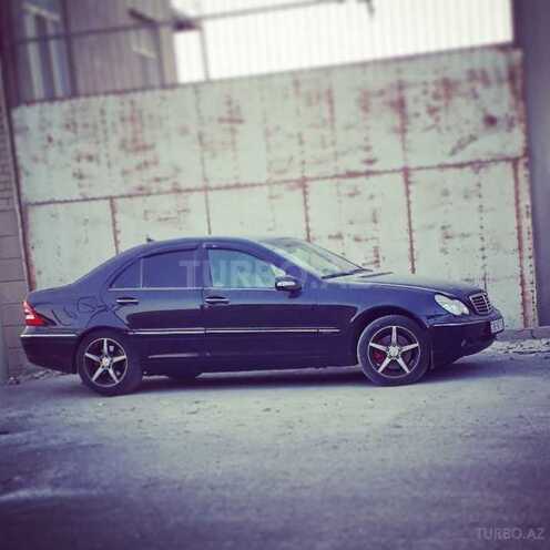 Mercedes C 240 2001, 321,000 km - 2.6 l - Bakı