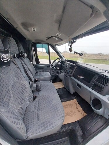Ford Transit 2007, 179,000 km - 2.4 л - Quba