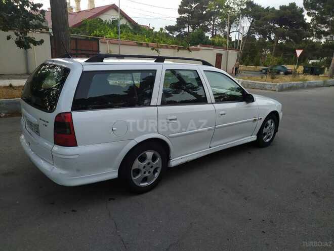 Opel Vectra 1999, 200,000 km - 1.6 l - Bakı