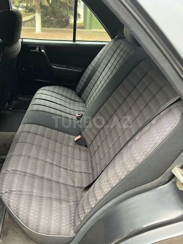 Mercedes 190 1993, 310,025 km - 1.8 l - Siyəzən