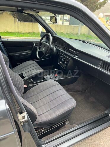 Mercedes 190 1993, 310,025 km - 1.8 l - Siyəzən