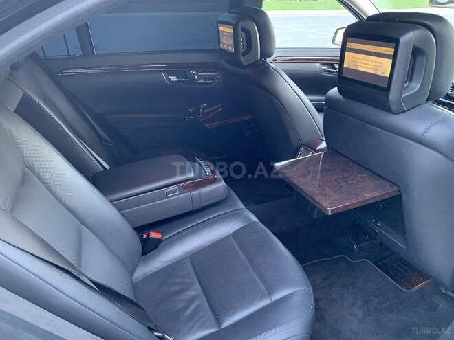 Mercedes S 500 2010, 93,500 km - 4.7 л - Bakı