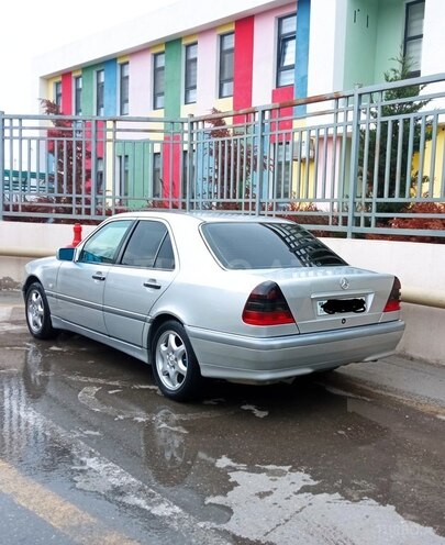 Mercedes C 240 1998, 212,000 km - 2.4 l - Bakı
