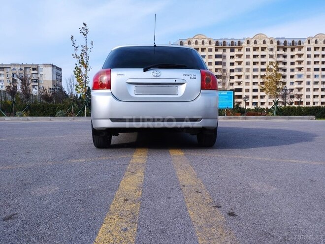 Toyota Corolla 2005, 278,000 km - 1.4 l - Bakı