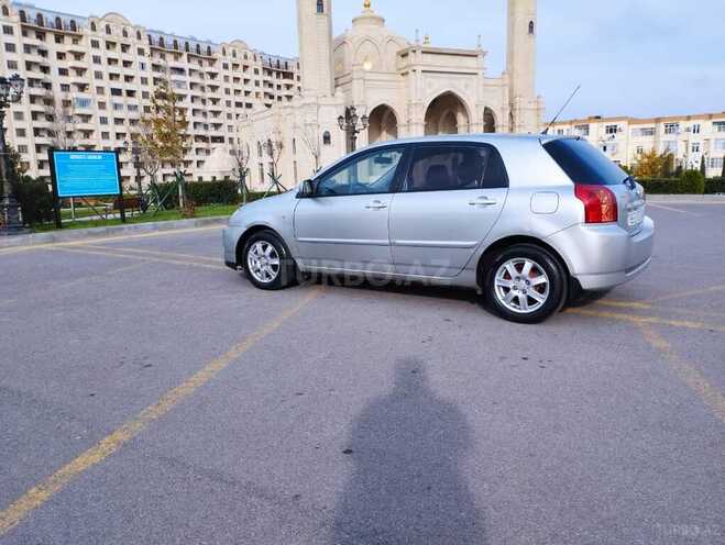 Toyota Corolla 2005, 278,000 km - 1.4 l - Bakı