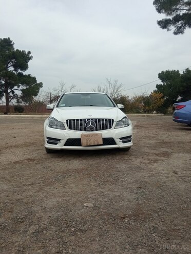 Mercedes C 180 2014, 180,000 km - 1.8 l - Şirvan