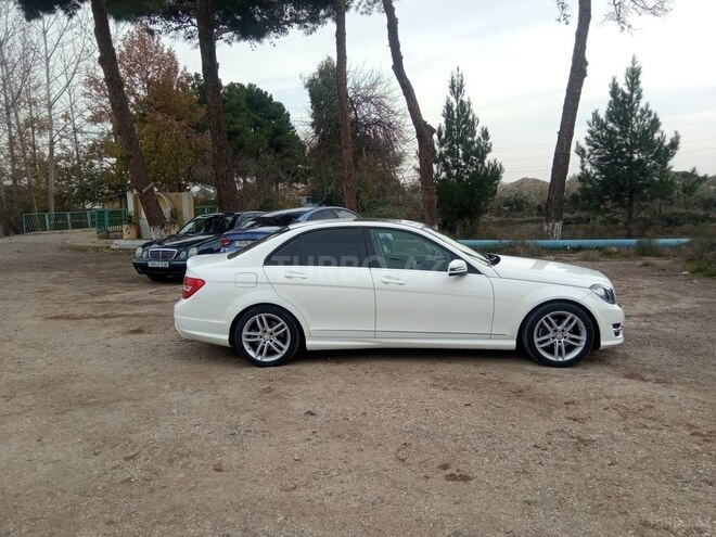 Mercedes C 180 2014, 180,000 km - 1.8 l - Şirvan