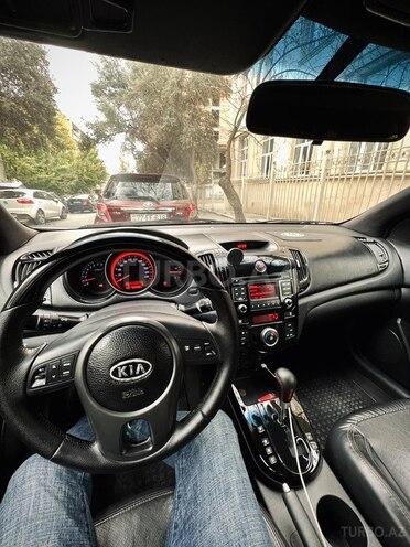 Kia Cerato Koup 2010, 259,000 km - 2.0 l - Bakı