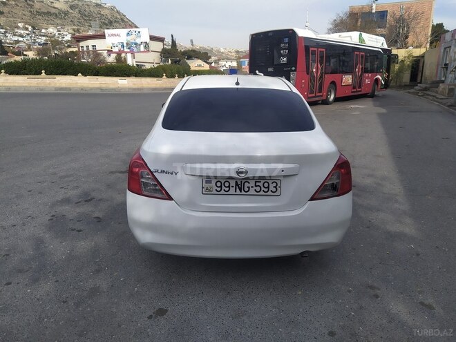 Nissan Sunny 2012, 250,000 km - 1.5 l - Bakı