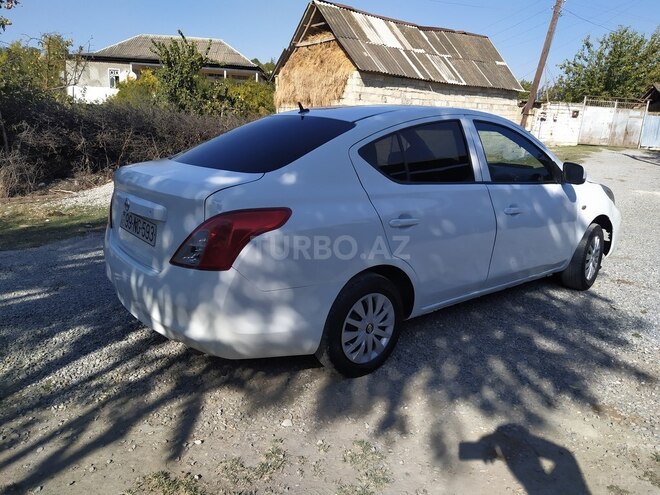 Nissan Sunny 2012, 250,000 km - 1.5 l - Bakı