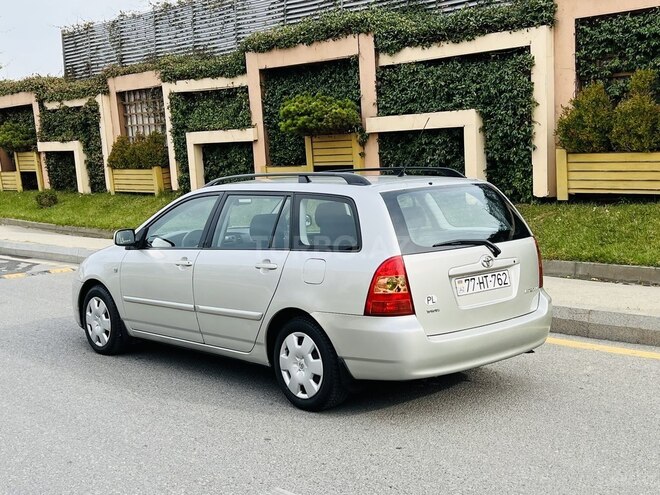 Toyota Corolla 2005, 210,000 km - 1.4 l - Bakı
