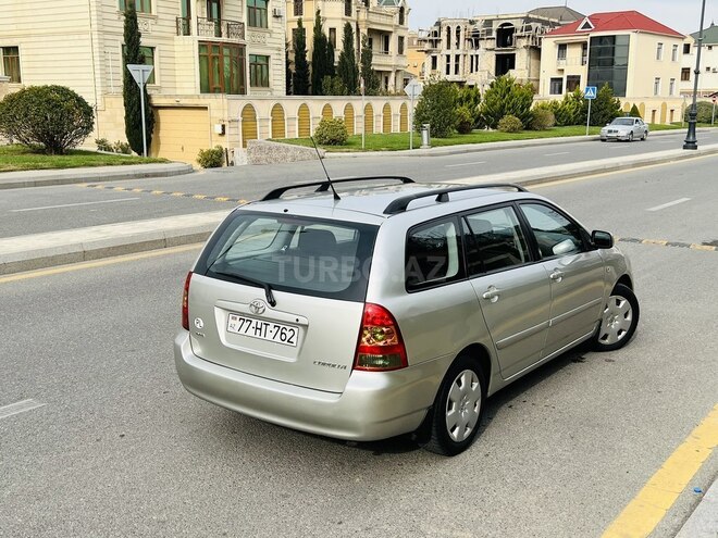 Toyota Corolla 2005, 210,000 km - 1.4 l - Bakı