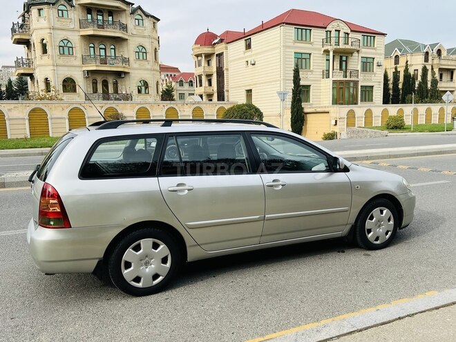 Toyota Corolla 2005, 210,000 km - 1.4 l - Bakı