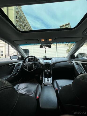 Hyundai Elantra 2013, 320,000 km - 1.8 l - Bakı