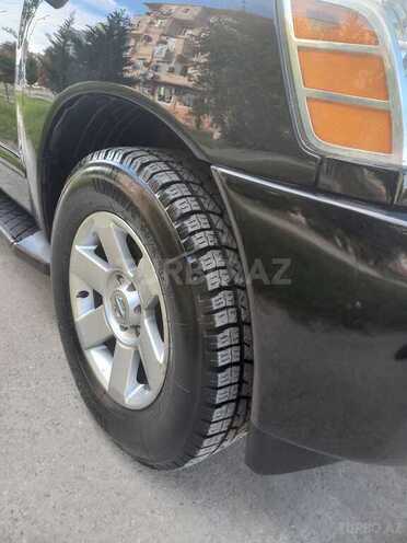 Nissan Armada 2006, 180,000 km - 5.6 l - Bakı