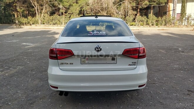 Volkswagen Jetta 2015, 108,000 km - 1.8 l - Bakı
