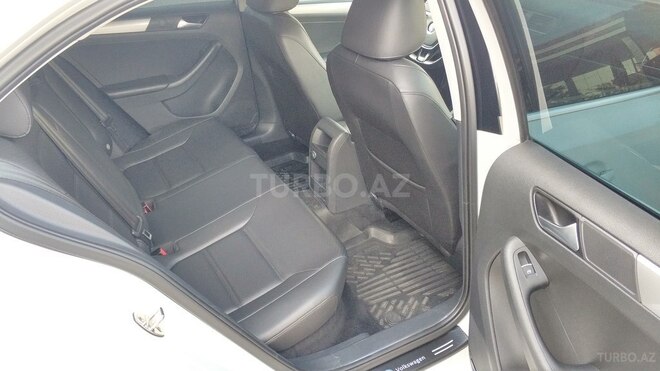 Volkswagen Jetta 2015, 108,000 km - 1.8 l - Bakı