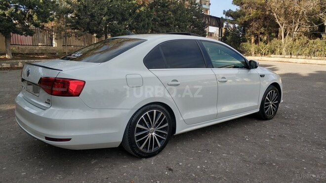 Volkswagen Jetta 2015, 108,000 km - 1.8 l - Bakı