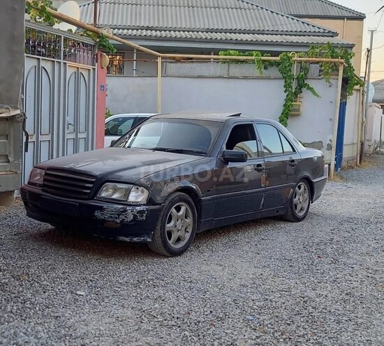 Mercedes C 180 1998, 333,000 km - 1.8 l - Bakı