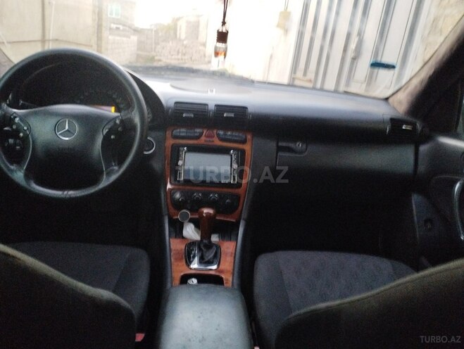 Mercedes C 200 2001, 355,550 km - 2.0 l - Bakı