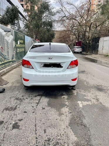 Hyundai Accent 2012, 193,121 km - 1.6 l - Bakı