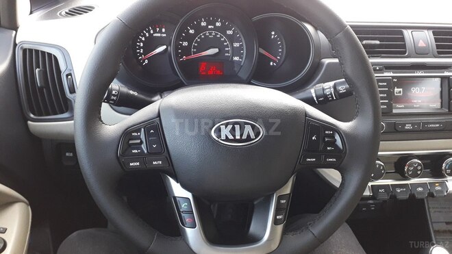 Kia Rio 2013, 88,000 km - 1.6 l - Bakı