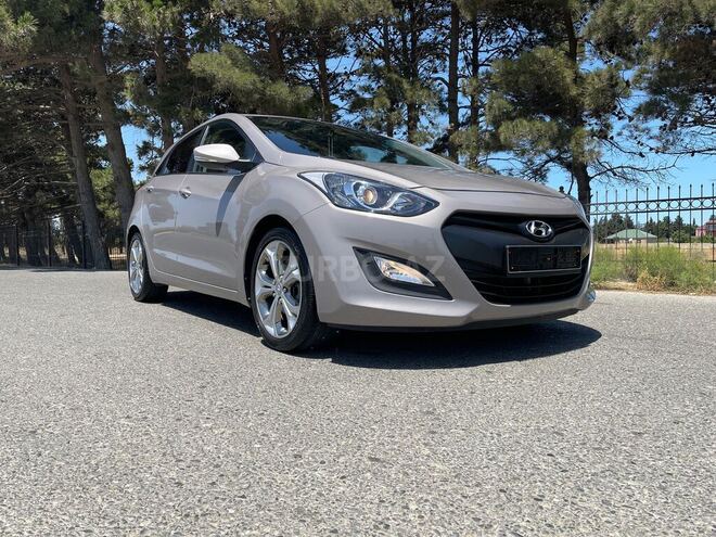 Hyundai i30 2012, 100,000 km - 1.6 л - Bakı