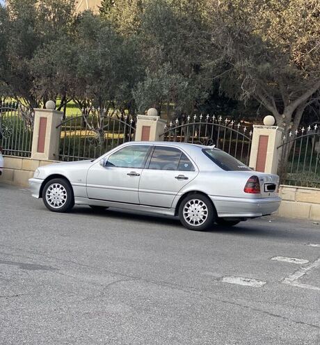 Mercedes C 200 1998, 255,000 km - 2.0 l - Bakı