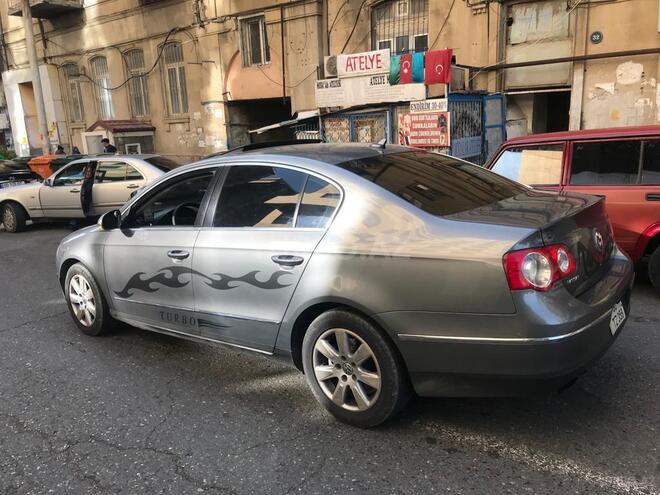 Volkswagen Passat 2006, 320,000 km - 2.0 l - Bakı