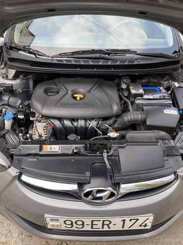 Hyundai Elantra 2013, 75,000 km - 1.8 l - Bakı