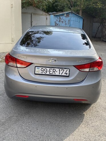 Hyundai Elantra 2013, 75,000 km - 1.8 l - Bakı