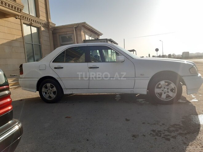 Mercedes C 250 1995, 563,795 km - 2.5 l - Bakı
