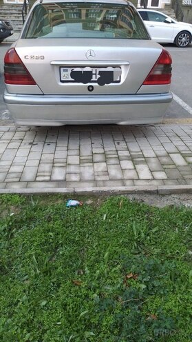 Mercedes C 200 1995, 284,560 km - 2.0 l - Bakı