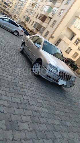 Mercedes C 200 1995, 284,560 km - 2.0 l - Bakı