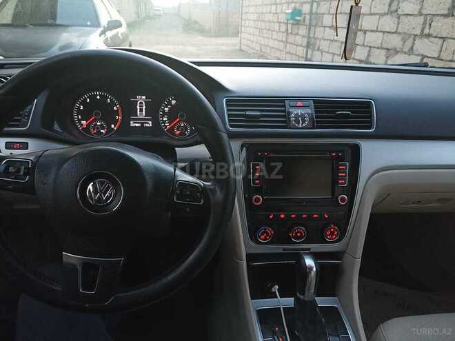 Volkswagen Passat 2012, 208,088 km - 2.5 l - Sumqayıt