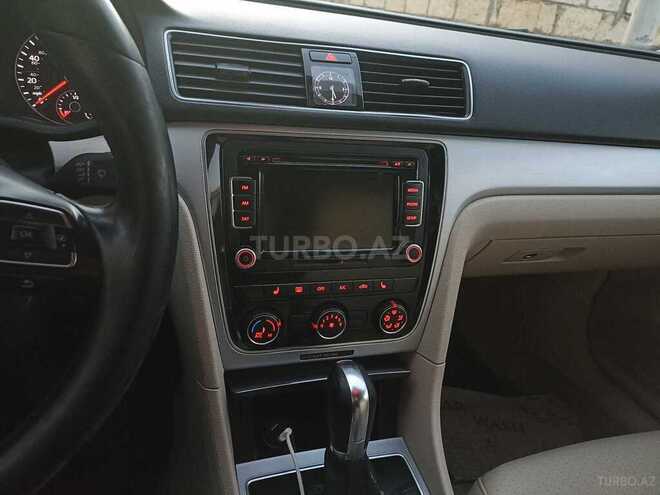 Volkswagen Passat 2012, 208,088 km - 2.5 l - Sumqayıt