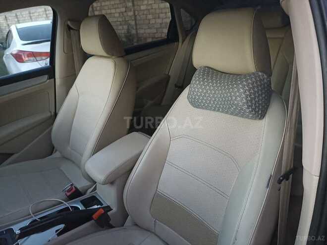 Volkswagen Passat 2012, 208,088 km - 2.5 l - Sumqayıt
