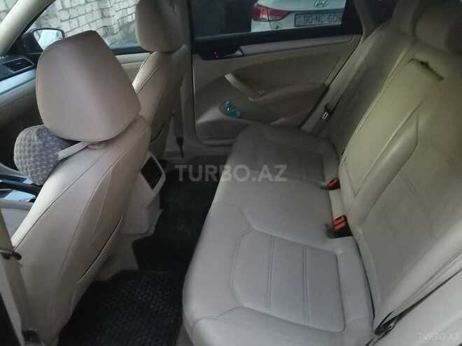 Volkswagen Passat 2012, 208,088 km - 2.5 l - Sumqayıt