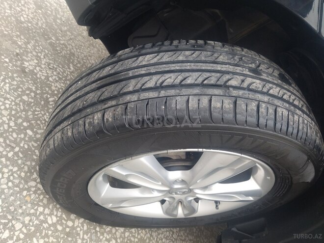 Hyundai ix35 2010, 139,800 km - 2.0 л - Gəncə