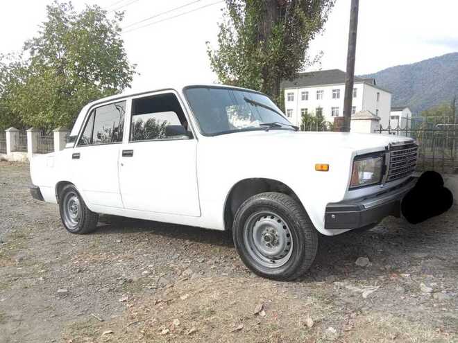 LADA (VAZ) 2107 1981, 25,000 km - 1.6 л - Zaqatala