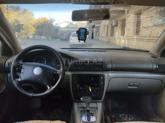 Volkswagen Passat 2003, 190,000 km - 1.8 л - Bakı