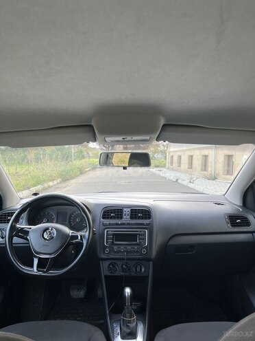 Volkswagen Polo 2015, 192,000 km - 1.6 l - Bakı