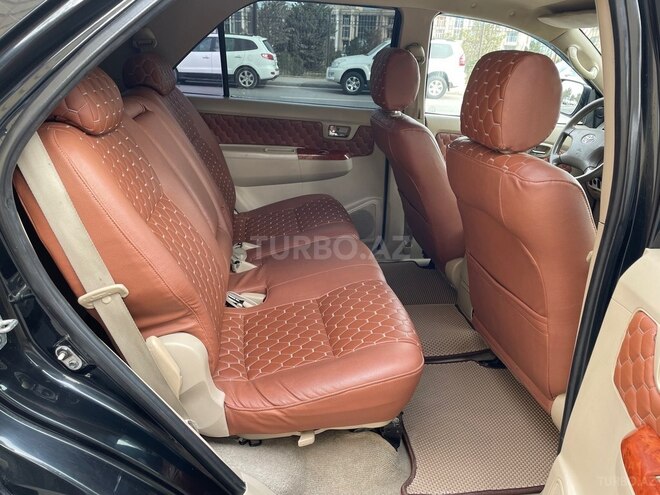 Toyota Fortuner 2007, 252,000 km - 2.7 l - Bakı