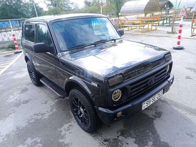 LADA (VAZ) Niva 2008, 220,000 km - 1.7 l - Qusar