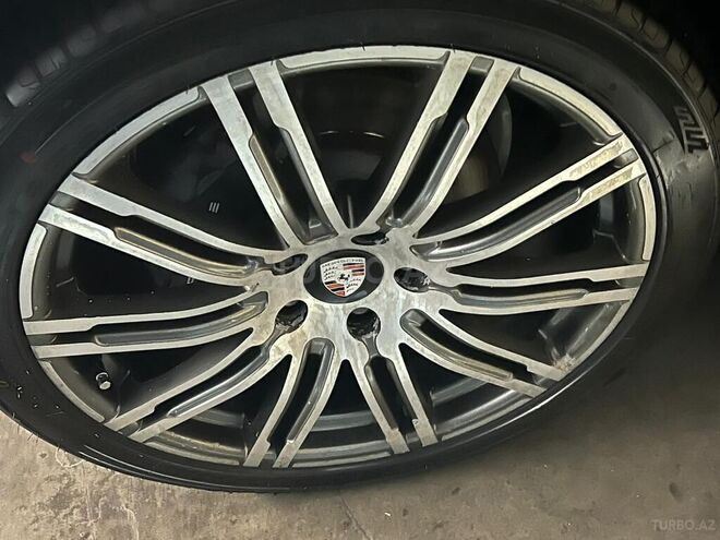 Porsche Cayenne 2011, 150,289 km - 3.6 л - Bakı