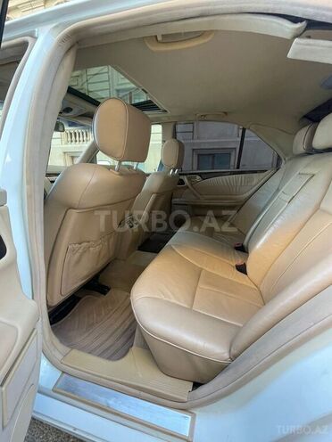 Mercedes E 320 2001, 257,000 km - 3.2 л - Bakı