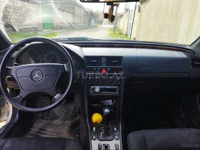 Mercedes C 220 1999, 250,000 km - 2.2 l - Xaçmaz