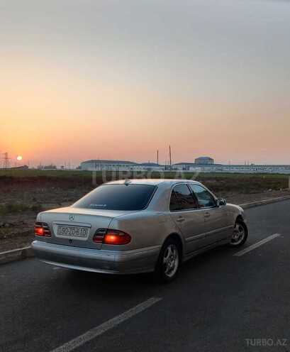 Mercedes E 220 1999, 422,000 km - 2.2 л - Bakı